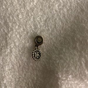 pandora sweet 16 charm